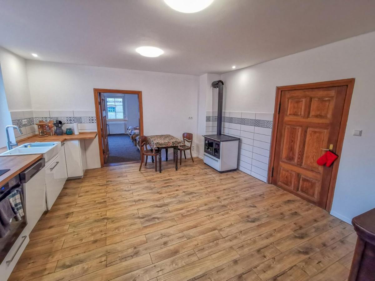 Apartment In Herrenhaus Gross Pinnow Dış mekan fotoğraf